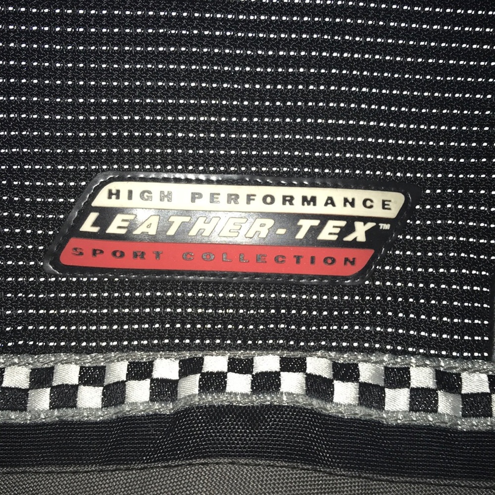 Motorcycle jacket - Picture 4 of 5